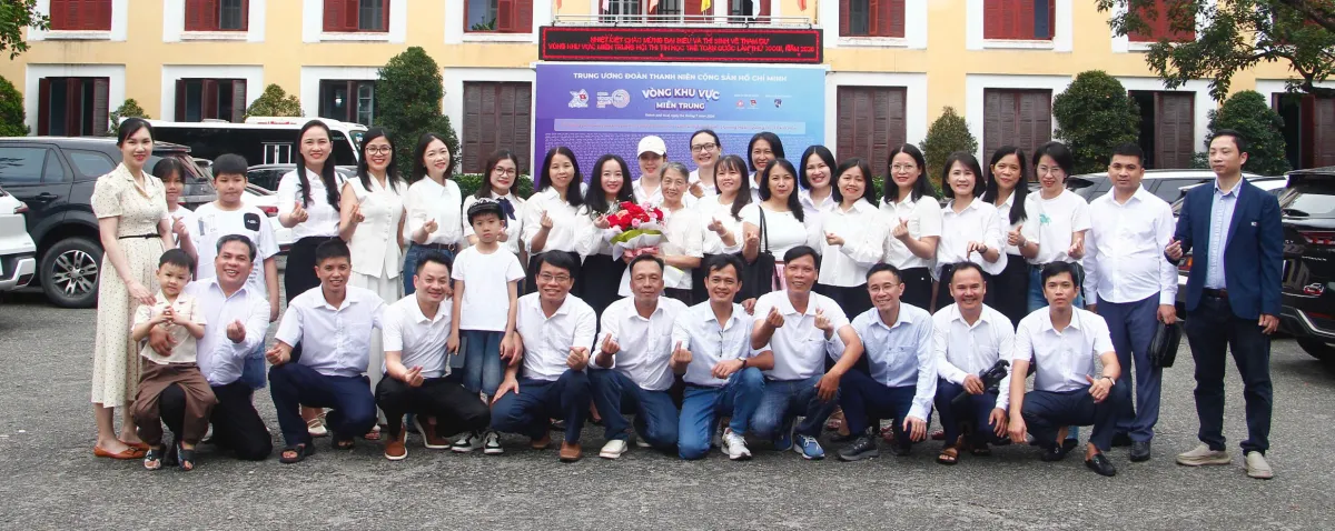 Cựu sinh viên K26 kỷ niệm 20 năm ngày trở về